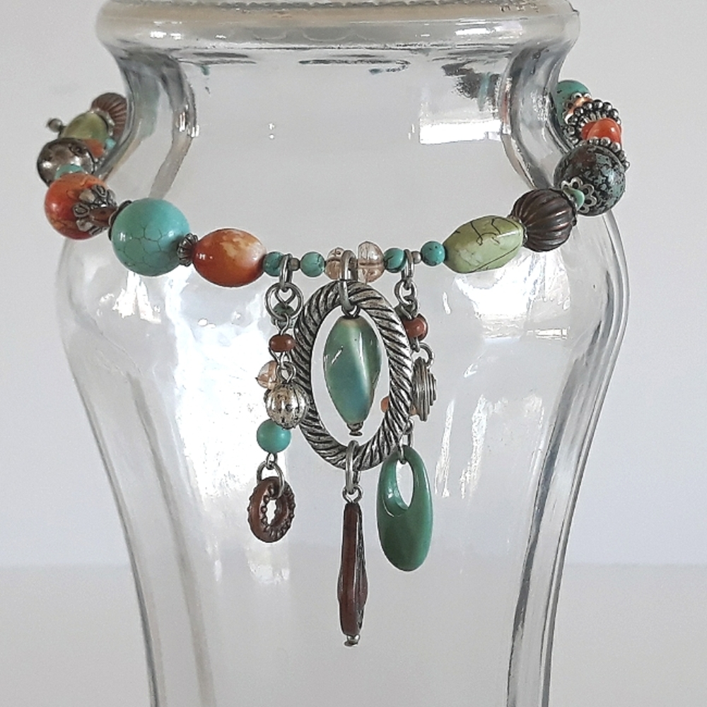 Treska beaded wire choker necklace